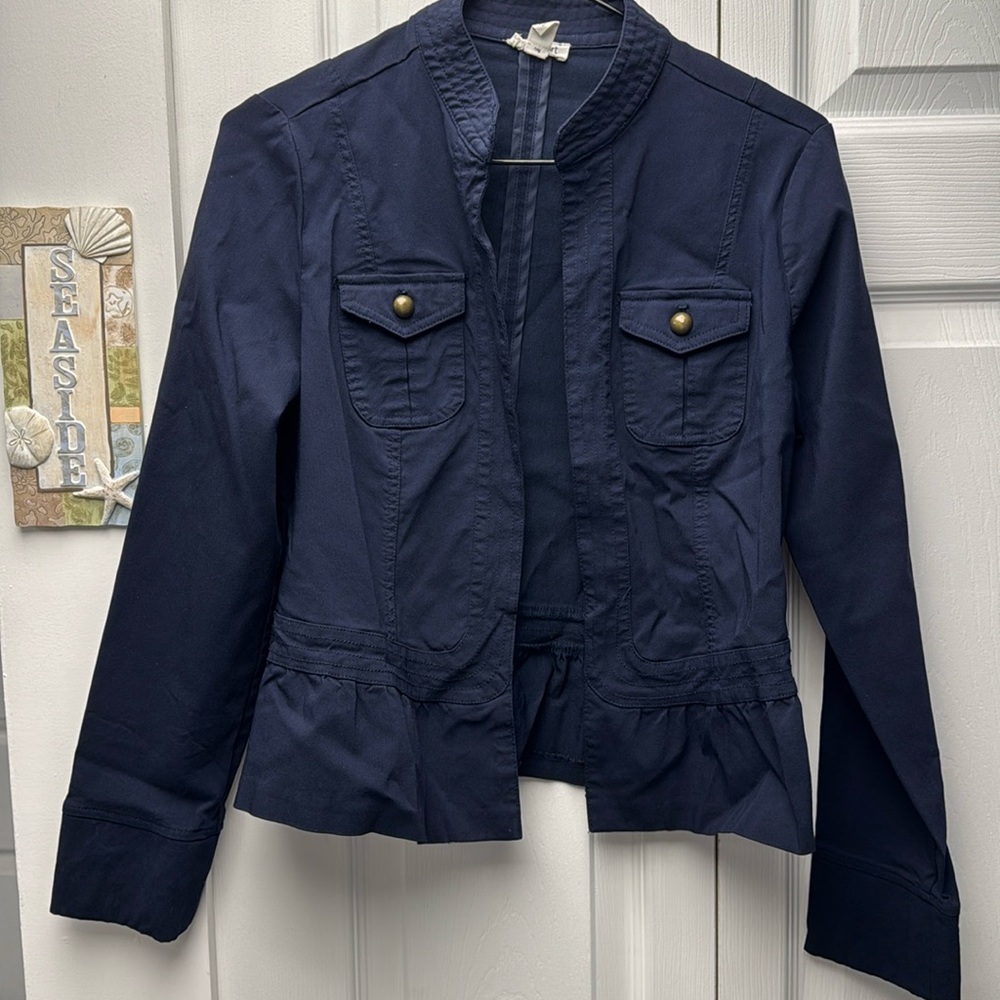 Ruffled navy blue bottom open blazer size small Westport